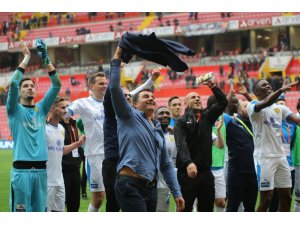 Mustafa Kaplan: “Uzun süredir yenilmeyen Kayserispor’u yenmek mutluluk verdi"
