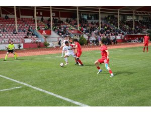TFF 2. Lig: Kahramanmaraşspor: 1 - Bak Spor Kulübü: 1