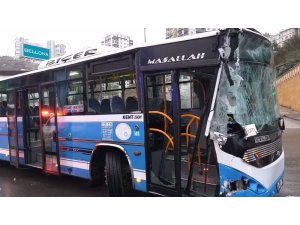 Ankara’da sabah servisi esnasında Özel Halk Otobüsü kaza yaptı: 10 yaralı