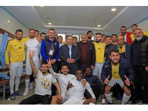 Başkan Yalçın’dan Talasgücü’ne tebrik