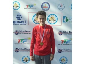 İşitme engelli sporcu başarıya doymuyor
