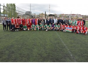 Kazanan dostluk olacak