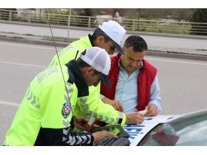Emniyet kemeri takmayan sürücülere ceza yağdı