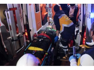 Kocaeli’de üç araç birbirine girdi: 8 yaralı