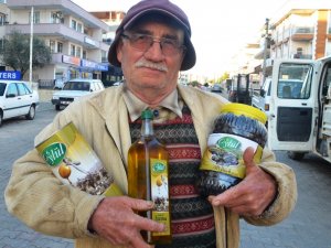 67’lik çiftçi kendi ürettiği zeytin ve zeytinyağına patent aldı