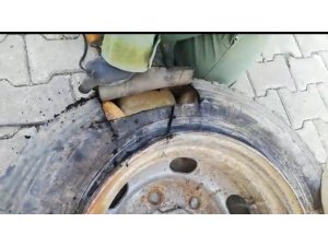Stepne lastiğin içerisine 22 kilo eroin, Şila’ya takıldı
