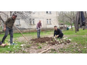 Çukurca’da tarlalar ekilmeye başlandı