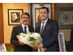 DP’li adaydan Başkan Çelik’e seçim tebriği