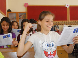 Karnedeki notlar sadece çocuğun değil