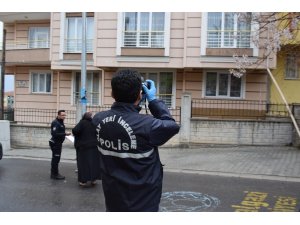 Pompalı tüfekle eve saldırdılar