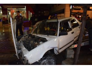 Malatya’da otomobil ağaca çarptı: 1 yaralı