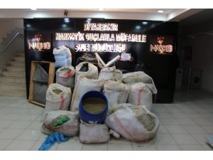 Diyarbakır’da 720 kilogram esrar ele geçirildi