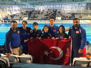 Yüzme Performans Sporcuları, Bulgaristan’dan Madalyalarla Döndü