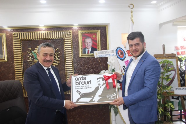 Gençlik Kollarından, Başkan Tutal’a ziyaret