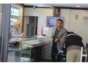 Kuyumcuya sahte bilezik şoku