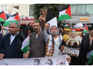 Batı Şeria'da "Filistin Esirler Günü" gösterileri