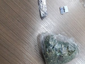 Güzelçamlı’da jandarmadan uyuşturucu operasyonu