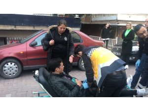 Tartıştığı arkadaşını sokak ortasında bıçakladı
