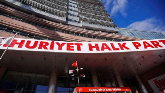 CHP'li yeni başkanlardan, CHP'lilere isyan!