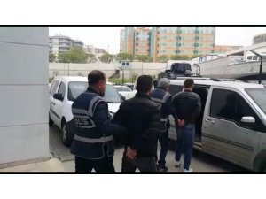 Cami musluklarını çalıp sattılar