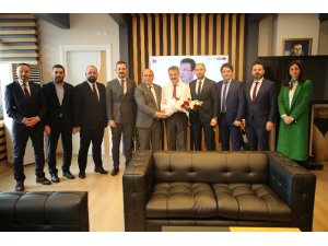 Deveci: “Dünya bizi izleyecek”