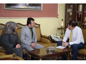 Vali Ayhan vatandaşların sorunlarını dinledi