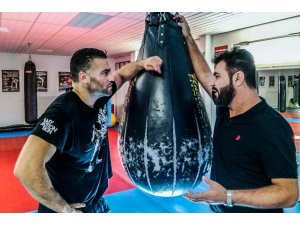 Mahmud Charr ile Anthony Joshua maçı için görüşmeler başladı