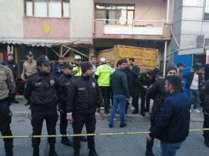 Kahvehaneye dalan kamyonun şoförü tutuklandı