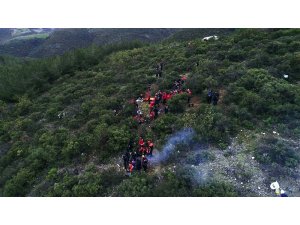 Mağaradaki kurtarma anları gün ağarınca havadan  böyle görüntülendi