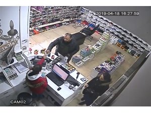 Karı koca tırnakçılar kamerada