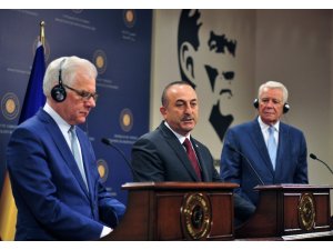 Bakan Çavuşoğlu: ’’Müttefiklerimiz ve NATO da çok iyi anlamalıdır ki bizim hava savunma sistemine acilen ihtiyacımız var’’