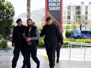 Kurşunlama zanlısı 7 gün sonra teslim oldu