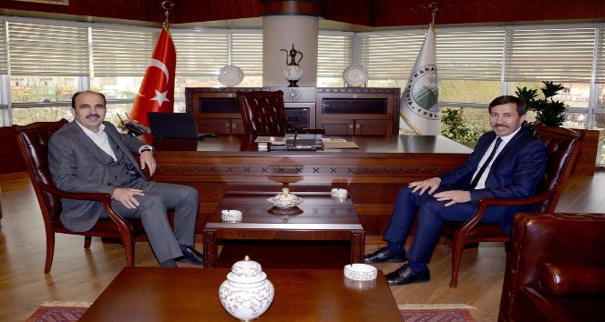 Başkan Altay'dan Hasan Kılca'ya ziyaret
