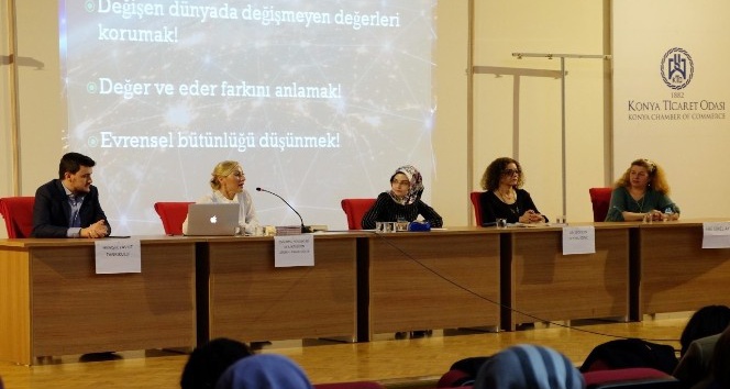 ‘Ebeler Haftası' ile ilgili panel düzenlendi