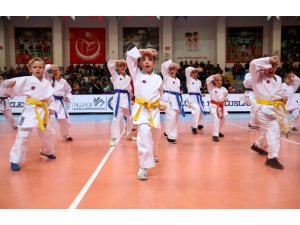 Nilüfer’de spor şöleni başladı
