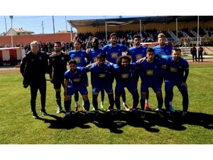 Yunusemre BAL’a kilitlendi