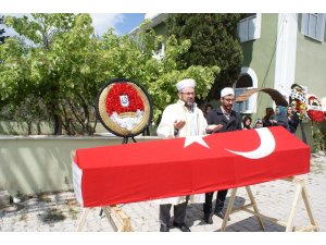 Kore gazisi İbrahim Tüz son yolculuğuna uğurlandı