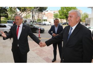CHP Genel Başkan Yardımcısı Kaya’dan Fatih Atay’a tebrik ziyareti
