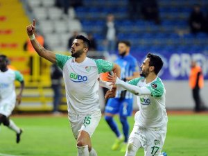 Bursaspor Mesut Bakkal ile ilk puanını aldı