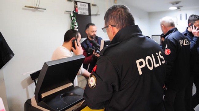İnternet sitelerine baskın! Hepsi kapatıldı...