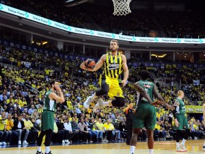 THY Euroleague Play-Off serisinde ilk iki maçlar sona erdi
