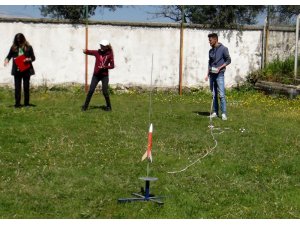 Roketçiler derece için yarıştı