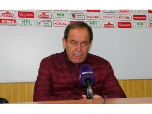 İldiz: “Kendi sahamızda kaybedip, deplasmanda kazanıyoruz”