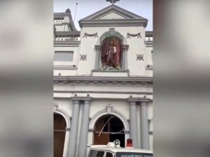Sri Lanka’da kilise ve otellerde patlama: 52 ölü, 280 yaralı