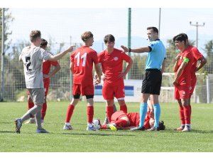 Antalyaspor U15 Takımı Gençlik Turnuvası’nda