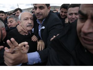 Kemal Kılıçdaroğlu'na saldırı!