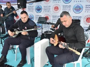 "Grup İKM" gönülleri fethediyor