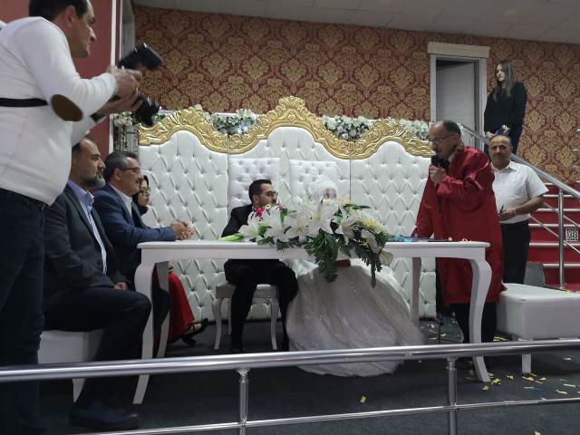 Şeyma ile Mehmet Tolga’nın mutlu günü