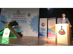 Genç hafızlar birincilik için yarıştı