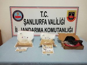 Köpek kulübesinde 1,5 kilogram eroin bulundu